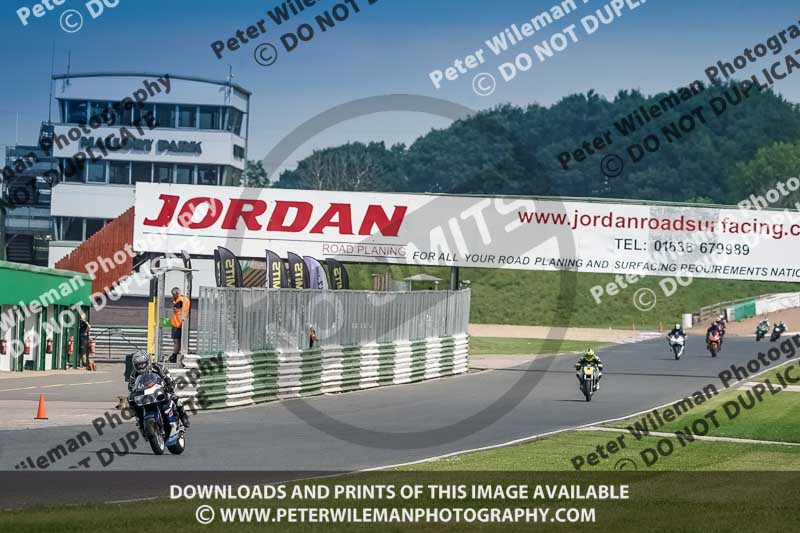 enduro digital images;event digital images;eventdigitalimages;mallory park;mallory park photographs;mallory park trackday;mallory park trackday photographs;no limits trackdays;peter wileman photography;racing digital images;trackday digital images;trackday photos